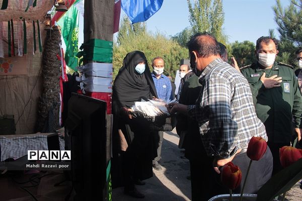 نمایشگاه دستاوردهای دفاع مقدس و مقاومت تبریز