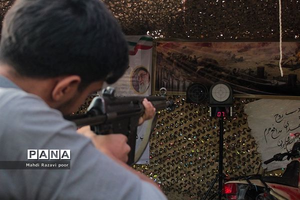 نمایشگاه دستاوردهای دفاع مقدس و مقاومت تبریز