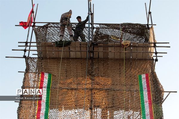 نمایشگاه دستاوردهای دفاع مقدس و مقاومت تبریز
