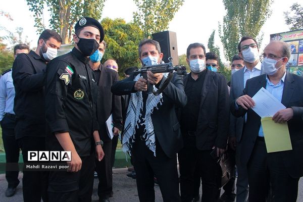 نمایشگاه دستاوردهای دفاع مقدس و مقاومت تبریز