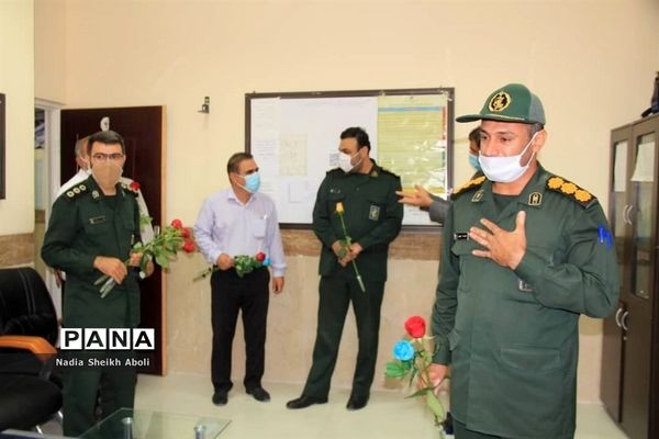 تجلیل مدیریت آموزش و پرورش شهرستان بوشهر از مدافعان سلامت