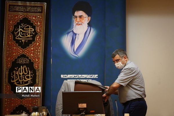 نشست کمیته امنیتی اجتماعی و انتظامی مدیریت کرونا