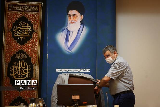نشست کمیته امنیتی اجتماعی و انتظامی مدیریت کرونا