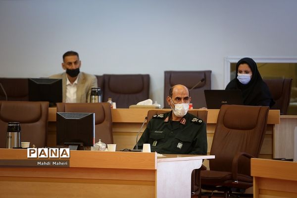 نشست کمیته امنیتی اجتماعی و انتظامی مدیریت کرونا