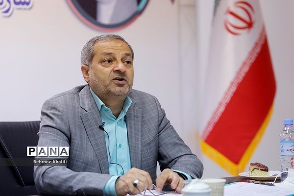 نشست هم‌اندیشی مدیران ستادی و استانی سازمان دانش آموزی جمهوری اسلامی ایران