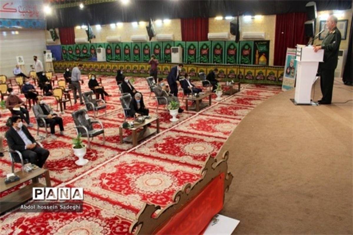 رسانه‌ها درترسیم دستاوردهای انقلاب اسلامی ودفاع مقدس نقش مهمی ایفا می کنند