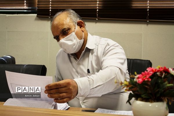 گردهمایی استانی مسئولان سازمان دانش‌آموزی فارس به صورت ویدئو کنفرانس