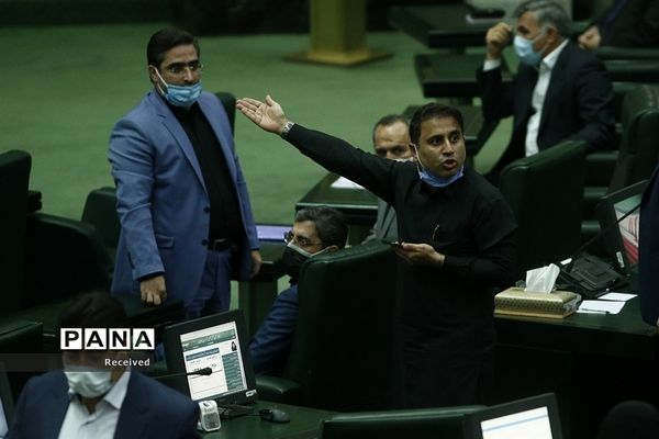 رای اعتماد مجلس به وزیر صمت