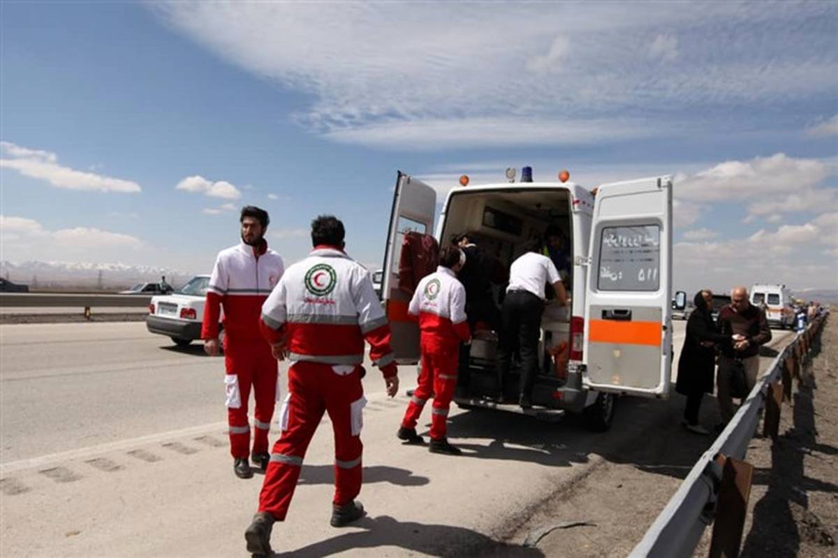 امداد رسانی جمعیت هلال احمر زنجان به 322 حادثه با 263 مورد حادثه جاده ای در زنجان