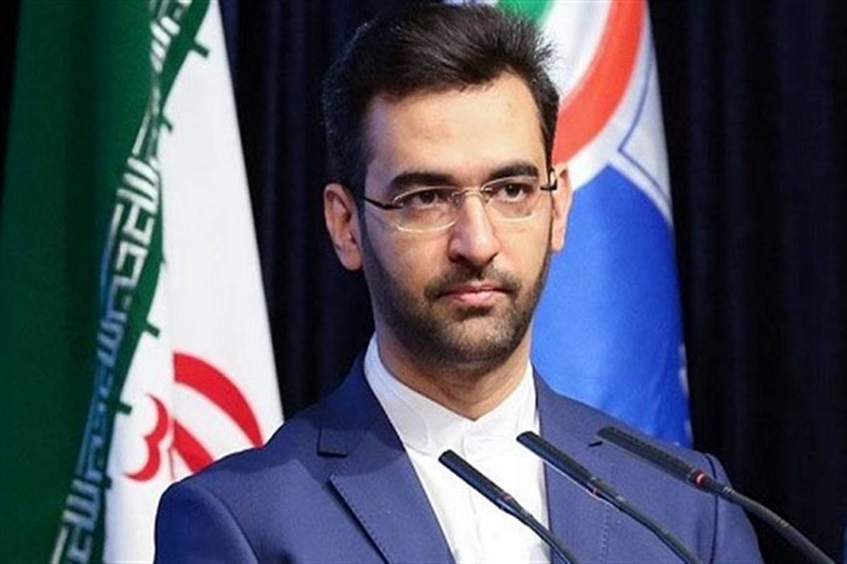 آذری‌جهرمی: شبکه ملی اطلاعات قرار نیست ارتباط ما با اینترنت را قطع کند