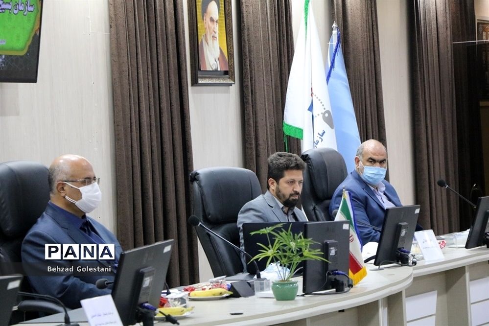 جلسه هیات اندیشه‌ورز بسیج فرهنگیان در ارومیه