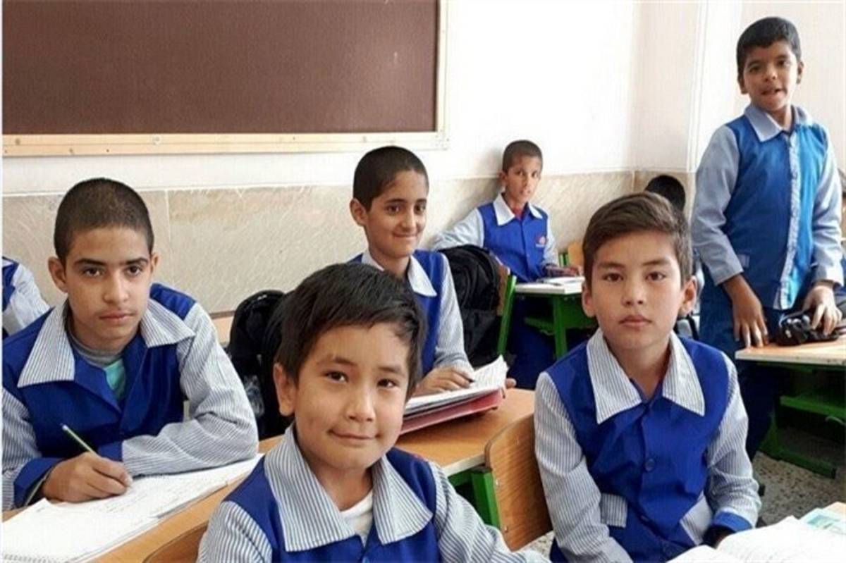 هیچ شهریه‌ای از دانش‌آموزان افغانستانی برای تحصیل در مدارس دولتی ایران دریافت نمی‌شود