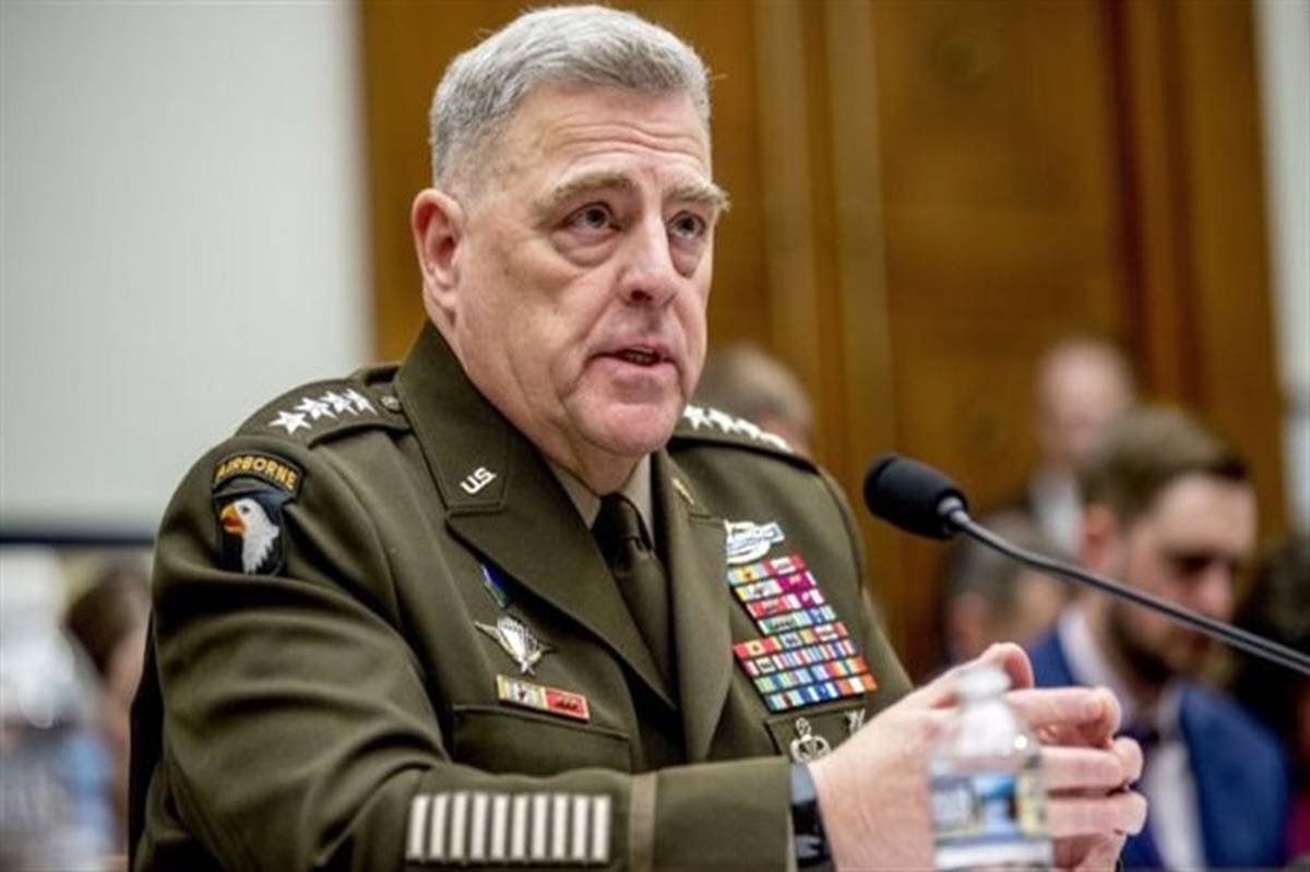 رئیس ستاد مشترک ارتش آمریکا خود را قرنطینه کرد