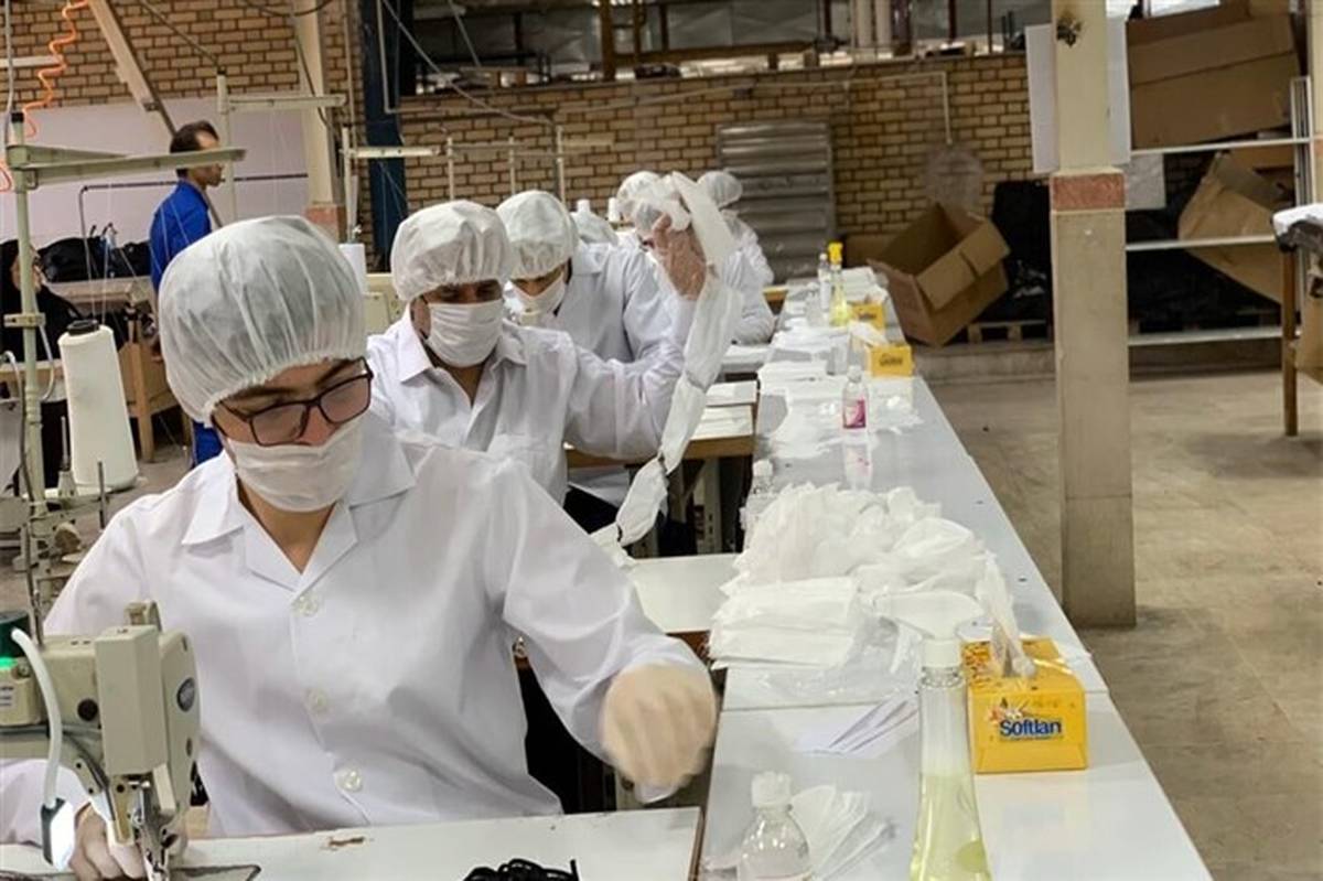 تولید روزانه ۳۰۰ هزار عدد ماسک در استان اردبیل