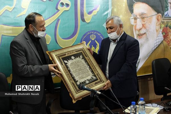 آیین تکریم و معارفه مدیرکل کمیته امداد امام خمینی  (ره) خوزستان