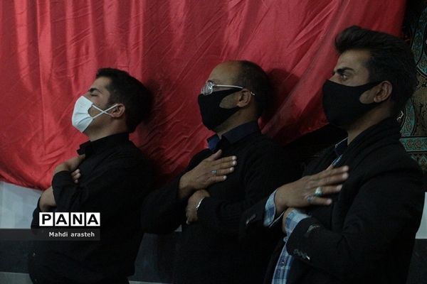 مراسم شب اربعین مسجد امام حسن عسکری علیه السلام شهرستان خوسف با رعایت پروتکل های بهداشتی