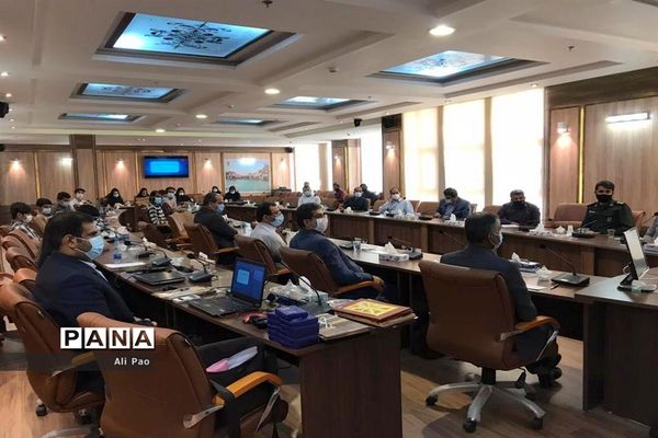 تجلیل از طلایه داران تربیت شهرستان عسلویه