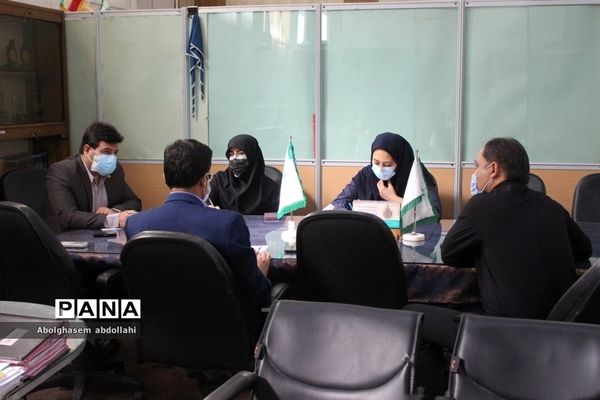 جلسه برنامه‌ریزی سازمان دانش‌آموزی استان بوشهر