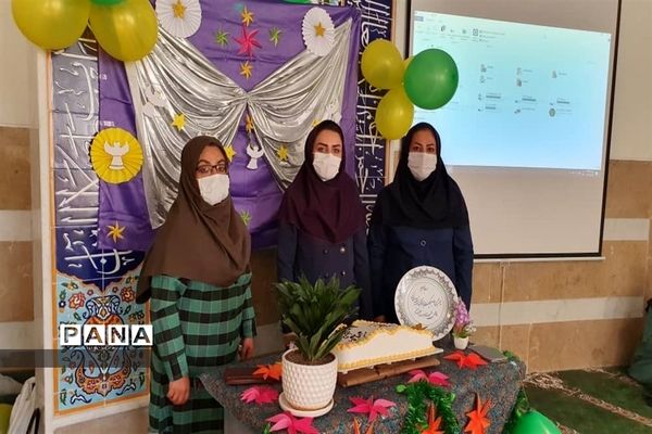 جشن قرآنی کلاس اولی های دبستان شهیدان توکل شهرستان نی ریز