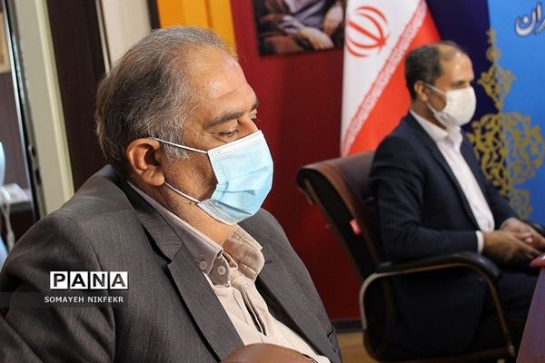 تجلیل از رابطان و خبرنگاران فعال پانا دراداره‌کل آموزش و پرورش شهرستان‌های استان تهران