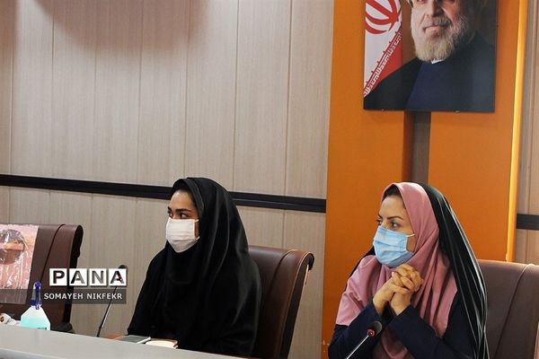 تجلیل از رابطان و خبرنگاران فعال پانا دراداره‌کل آموزش و پرورش شهرستان‌های استان تهران