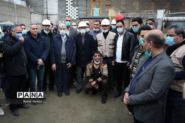 بازدید رئیس بنیاد مستضعفان از روند ساخت پلاسکو