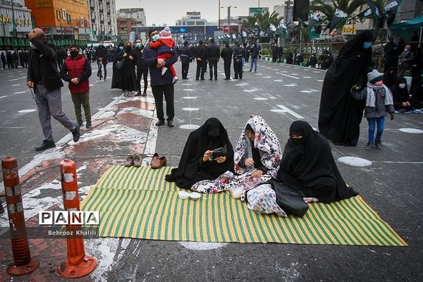 اجتماع بزرگ عزاداران فاطمی در میدان هفت تیر تهران