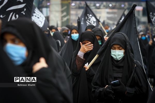 اجتماع بزرگ عزاداران فاطمی در میدان هفت تیر تهران