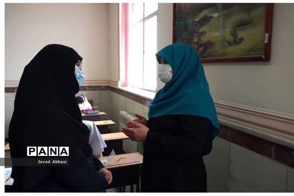 بازدید معاون ابتدایی وزارت آموزش و پرورش از مدارس زنجان