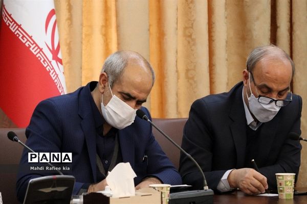 برگزاری جلسه شورای پشتیبانی سوادآموزی آذربایجان شرقی