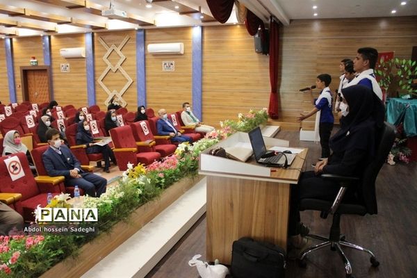 جلسه مراقبین سلامت شهرستان‌های بوشهر، تنگستان، دلوار و خارگ