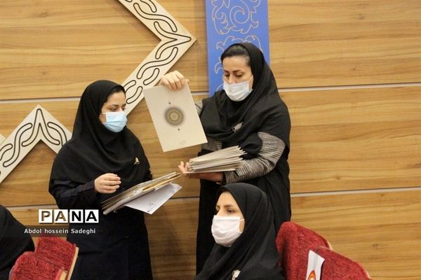 تجلیل از مراقبین سلامت شهرستانهای بوشهر، تنگستان، دلوار و خارگ