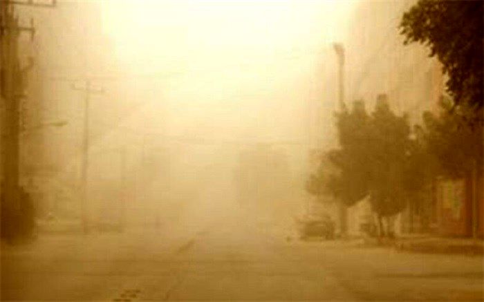 نصرت آباد در هاله ای از غبار فرو رفت