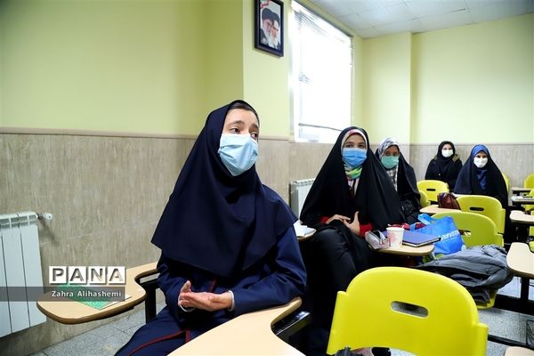 دومین روز از برگزاری آموزش خبرنگاری ویژه دانش‌آموزان دختر شهر تهران