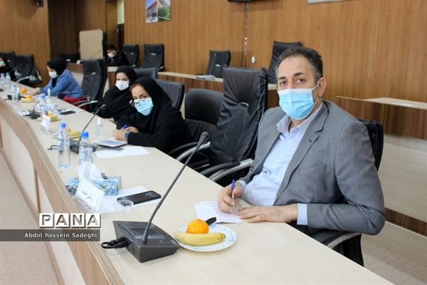 جلسه روسای هیئت ورزش روستایی و بازی‌های بومی محلی شهرستان‌ها و مناطق استان بوشهر