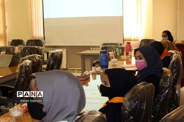 آخرین روز دوره آموزش خبرنگاری ویژه دانش آموزان دختر