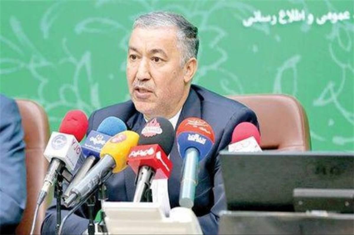 دبیر ستاد تنظیم بازار: 4 میلیون تن کالای اساسی در گمرک و بنادر است