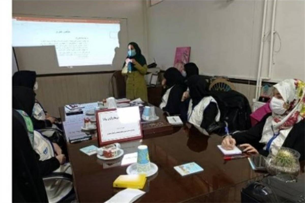 برگزاری اولین دوره آموزش خبرنگاری دانش آموزان دختر جوادآباد در اداره کل شهرستان‌های تهران