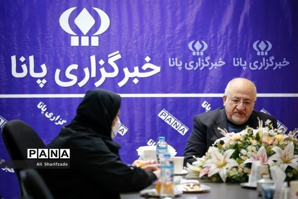 حضور محمدجواد حق شناس،رئیس کمیسیون فرهنگی و اجتماعی شورای شهر تهران  در خبرگزاری پانا