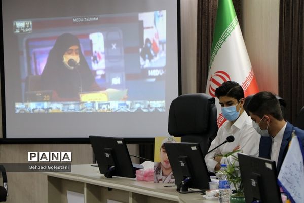 افتتاحیه دهمین دوره مجلس دانش آموزی در ارومیه