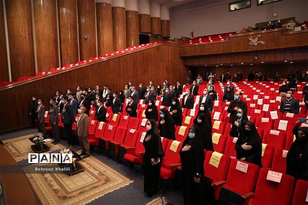 افتتاحیه دهمین دوره مجلس دانش‌آموزی -2