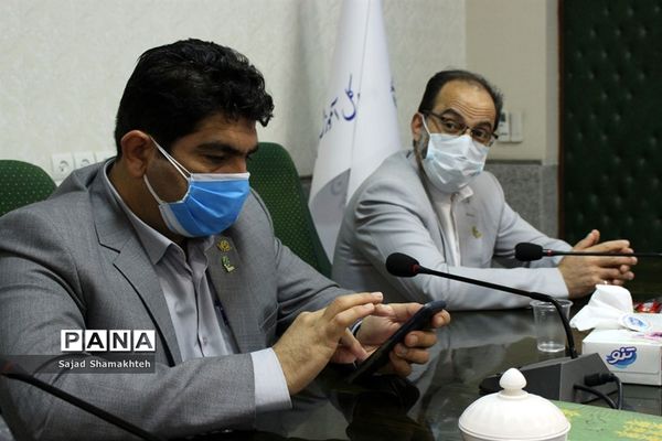 حضور نمایندگان خوزستان درآیین افتتاحیه دهمین دوره مجلس دانش آموزی کشور