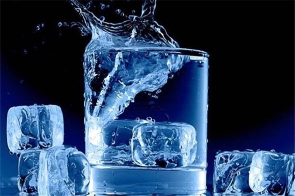 نوشیدن آب سرد، کبد را چرب می‌کند؟