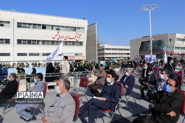مراسم گلبانگ انقلاب در میدان شهدای  مشهد