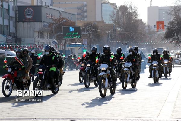 مراسم گلبانگ انقلاب در میدان شهدای  مشهد