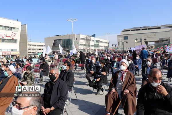 مراسم گلبانگ انقلاب در میدان شهدای  مشهد
