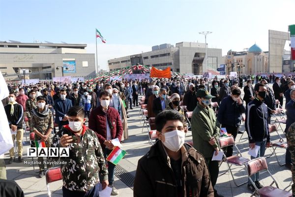 مراسم گلبانگ انقلاب در میدان شهدای  مشهد