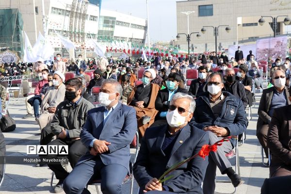 مراسم گلبانگ انقلاب در میدان شهدای  مشهد