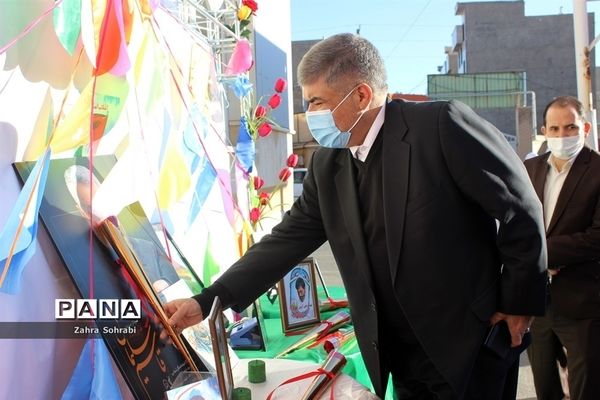 طنین انداز شدن زنگ انقلاب اسلامی درآموزشگاه شهید اورکی اسلامشهر