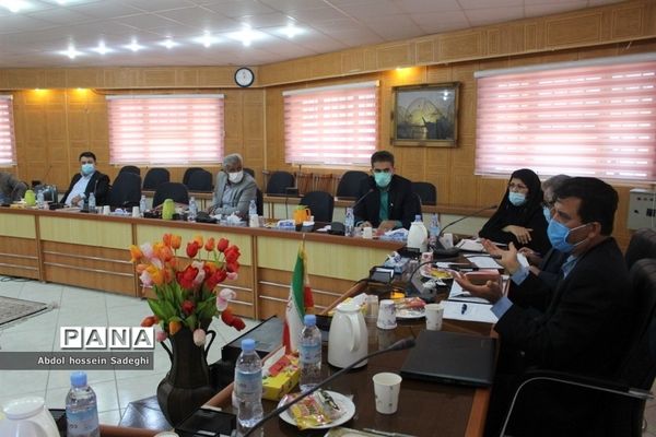 کارگاه کارشناسان ارزیابی عملکرد و پاسخگویی به شکایات شهرستان‌ها و مناطق آموزش و پرورش استان بوشهر